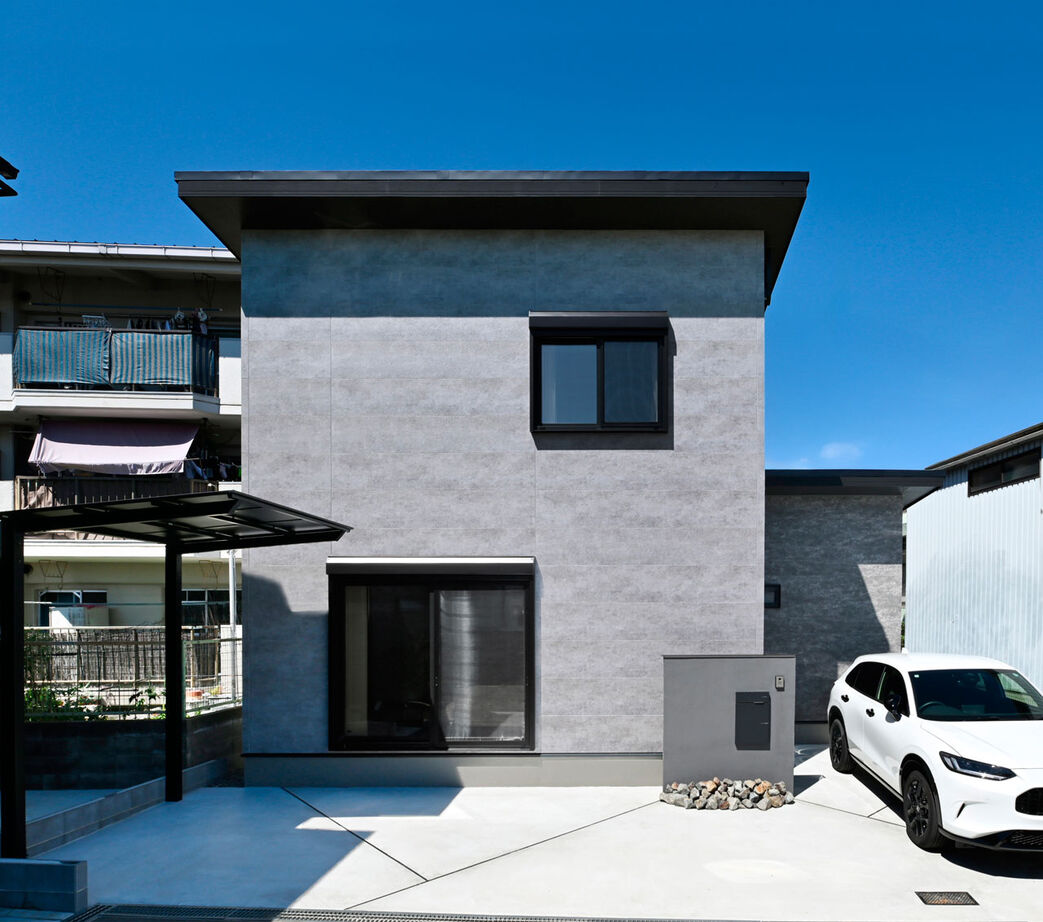 モノトーンで叶えたモダンなホテルライク空間